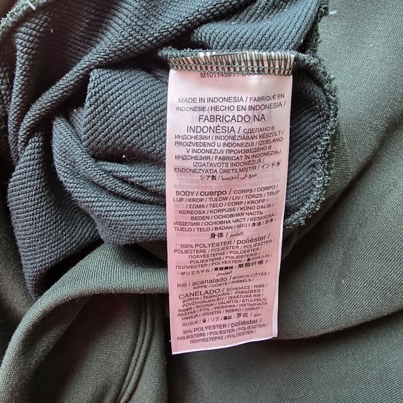 Nike Green and Gold Green Bay Packers Women's Crew Neck Sweater - Picture 8 of 9